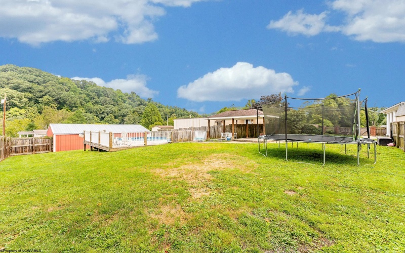 3 Pine Street, Barrackville, West Virginia 26559, 4 Bedrooms Bedrooms, 8 Rooms Rooms,1 BathroomBathrooms,Single Family Detached,For Sale,Pine,10161143