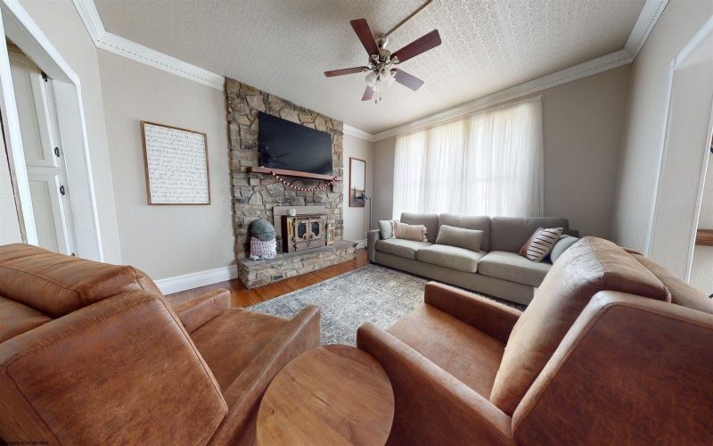 528 Newton Street, Fairmont, West Virginia 26554, 3 Bedrooms Bedrooms, 8 Rooms Rooms,1 BathroomBathrooms,Single Family Detached,For Sale,Newton,10161137