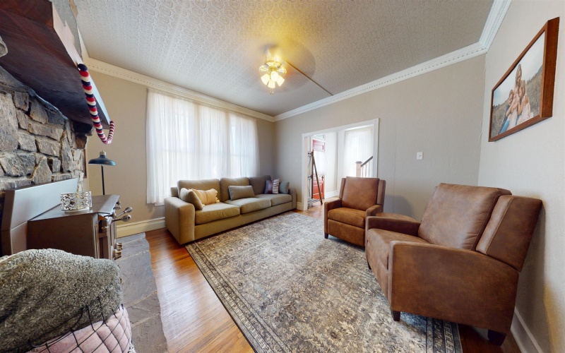 528 Newton Street, Fairmont, West Virginia 26554, 3 Bedrooms Bedrooms, 8 Rooms Rooms,1 BathroomBathrooms,Single Family Detached,For Sale,Newton,10161137