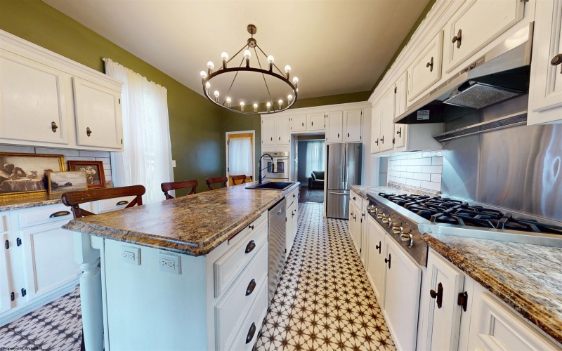 528 Newton Street, Fairmont, West Virginia 26554, 3 Bedrooms Bedrooms, 8 Rooms Rooms,1 BathroomBathrooms,Single Family Detached,For Sale,Newton,10161137