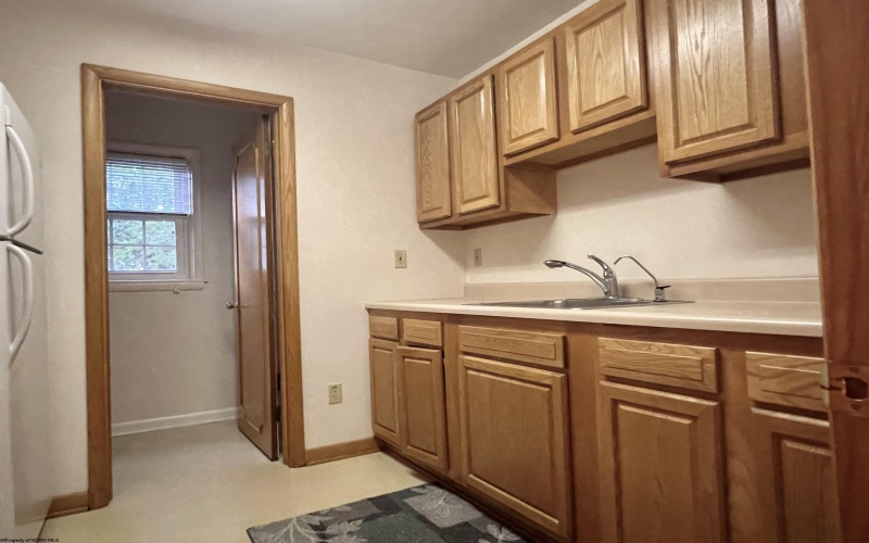 342 Lee Avenue, Clarksburg, West Virginia 26301, 3 Bedrooms Bedrooms, 7 Rooms Rooms,Single Family Detached,For Sale,Lee,10161131