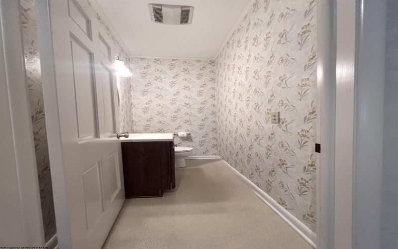 342 Lee Avenue, Clarksburg, West Virginia 26301, 3 Bedrooms Bedrooms, 7 Rooms Rooms,Single Family Detached,For Sale,Lee,10161131