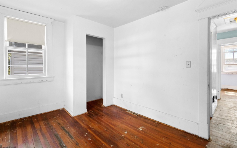 724 Madison Avenue, Morgantown, West Virginia 26501, 3 Bedrooms Bedrooms, 7 Rooms Rooms,1 BathroomBathrooms,Single Family Detached,For Sale,Madison,10161140