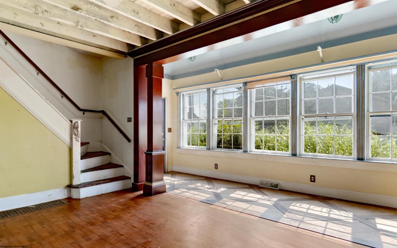 724 Madison Avenue, Morgantown, West Virginia 26501, 3 Bedrooms Bedrooms, 7 Rooms Rooms,1 BathroomBathrooms,Single Family Detached,For Sale,Madison,10161140