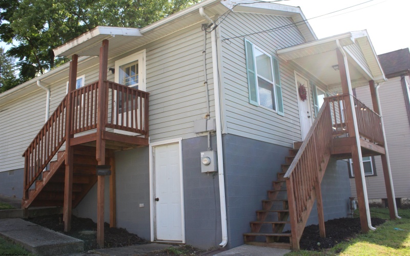 208 Maple Avenue, Fairmont, West Virginia 26554, 3 Bedrooms Bedrooms, 6 Rooms Rooms,1 BathroomBathrooms,Single Family Detached,For Sale,Maple,10161149