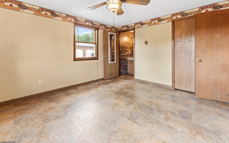 17 Timothy Lane, Fairmont, West Virginia 26554, 3 Bedrooms Bedrooms, 7 Rooms Rooms,1 BathroomBathrooms,Single Family Detached,For Sale,Timothy,10161148