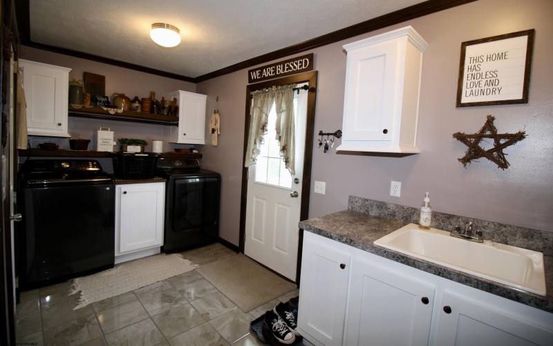 100 Chapel Brooke Circle, Reedsville, West Virginia 26547, 3 Bedrooms Bedrooms, 7 Rooms Rooms,2 BathroomsBathrooms,Single Family Detached,For Sale,Chapel Brooke,10161152