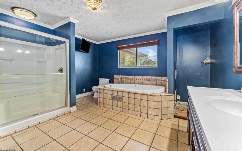 374 Brookhaven Road, Morgantown, West Virginia 26508, 4 Bedrooms Bedrooms, 9 Rooms Rooms,3 BathroomsBathrooms,Single Family Detached,For Sale,Brookhaven,10161150