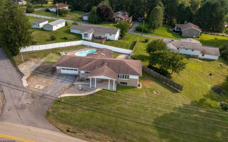 374 Brookhaven Road, Morgantown, West Virginia 26508, 4 Bedrooms Bedrooms, 9 Rooms Rooms,3 BathroomsBathrooms,Single Family Detached,For Sale,Brookhaven,10161150
