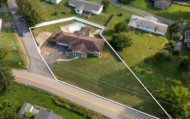374 Brookhaven Road, Morgantown, West Virginia 26508, 4 Bedrooms Bedrooms, 9 Rooms Rooms,3 BathroomsBathrooms,Single Family Detached,For Sale,Brookhaven,10161150