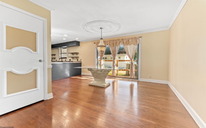 374 Brookhaven Road, Morgantown, West Virginia 26508, 4 Bedrooms Bedrooms, 9 Rooms Rooms,3 BathroomsBathrooms,Single Family Detached,For Sale,Brookhaven,10161150