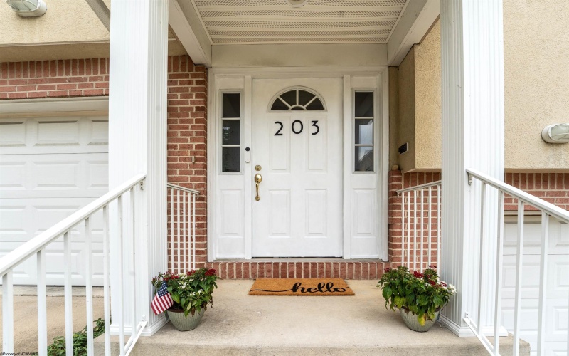 203 Palisades Drive, Morgantown, West Virginia 26508, 3 Bedrooms Bedrooms, 7 Rooms Rooms,2 BathroomsBathrooms,Single Family Attached,For Sale,Palisades,10161151