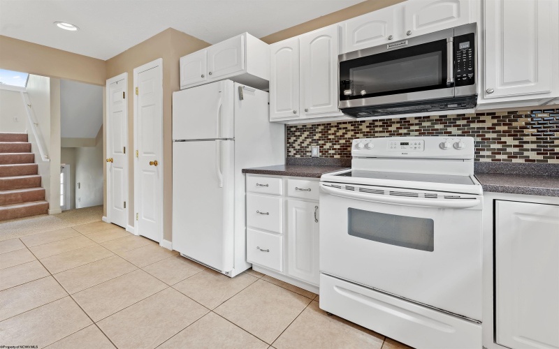 203 Palisades Drive, Morgantown, West Virginia 26508, 3 Bedrooms Bedrooms, 7 Rooms Rooms,2 BathroomsBathrooms,Single Family Attached,For Sale,Palisades,10161151