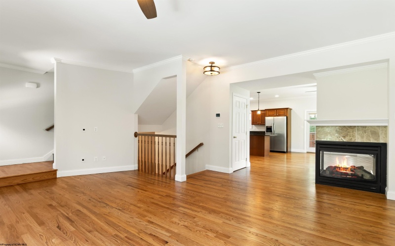 96 Claremont Court, Morgantown, West Virginia 26501, 3 Bedrooms Bedrooms, 7 Rooms Rooms,2 BathroomsBathrooms,Single Family Attached,For Sale,Claremont,10161167