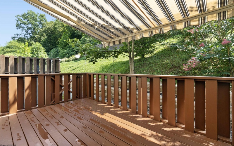 96 Claremont Court, Morgantown, West Virginia 26501, 3 Bedrooms Bedrooms, 7 Rooms Rooms,2 BathroomsBathrooms,Single Family Attached,For Sale,Claremont,10161167