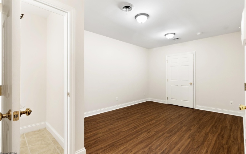 96 Claremont Court, Morgantown, West Virginia 26501, 3 Bedrooms Bedrooms, 7 Rooms Rooms,2 BathroomsBathrooms,Single Family Attached,For Sale,Claremont,10161167
