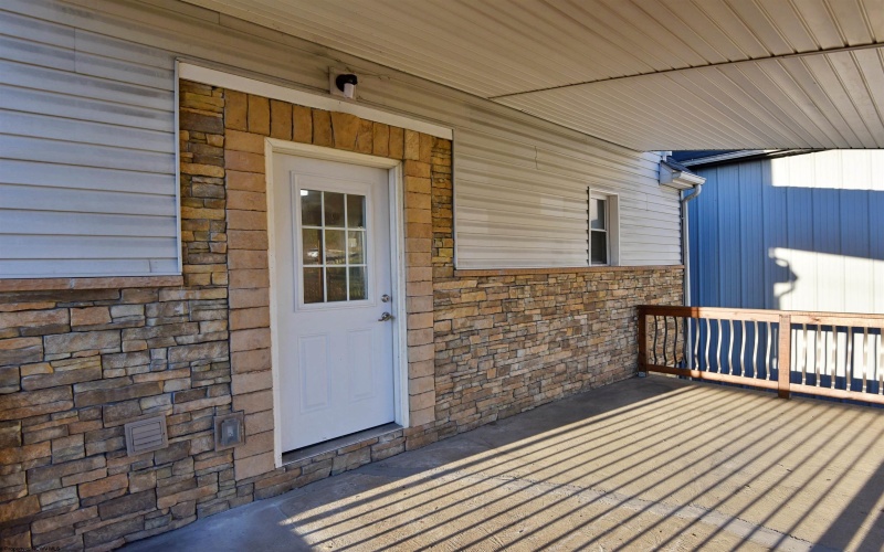 539 Main Street, Bridgeport, West Virginia 26330, 3 Bedrooms Bedrooms, 6 Rooms Rooms,4 BathroomsBathrooms,Residential Rentals,For Rent,Main,10161157