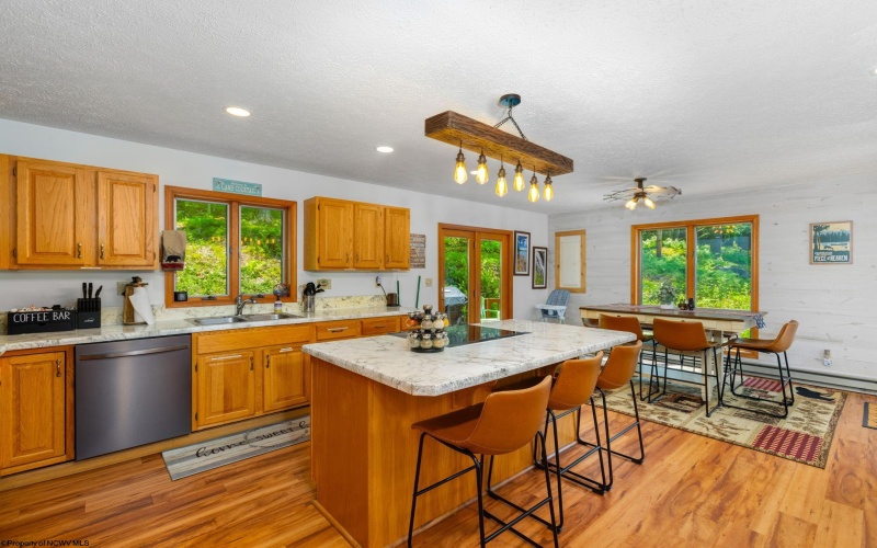 544 Clover Drive, Terra Alta, West Virginia 26764, 2 Bedrooms Bedrooms, 6 Rooms Rooms,2 BathroomsBathrooms,Single Family Detached,For Sale,Clover,10161171