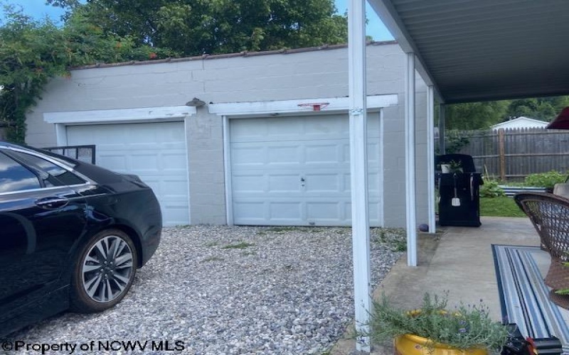 226 Bridge Street, Lumberport, West Virginia 26386-0923, 2 Bedrooms Bedrooms, 6 Rooms Rooms,1 BathroomBathrooms,Single Family Detached,For Sale,Bridge,10161170