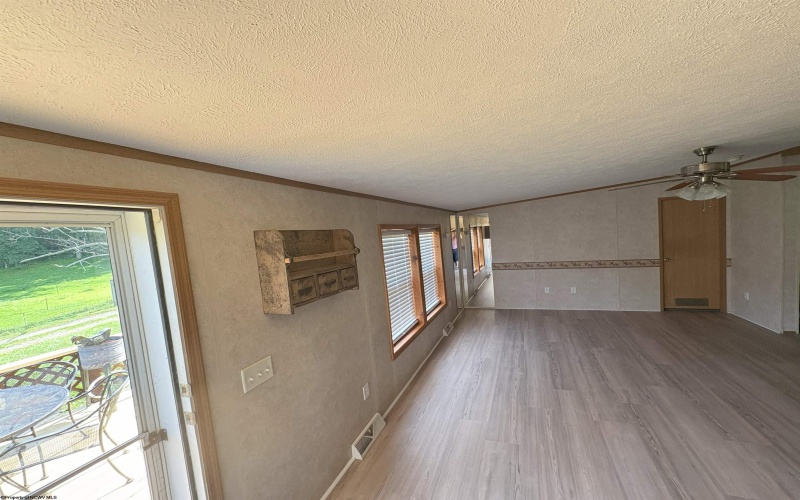 124 Wood Crest Road, Weston, West Virginia 26452, 3 Bedrooms Bedrooms, 7 Rooms Rooms,2 BathroomsBathrooms,Single Family Detached,For Sale,Wood Crest,10161156