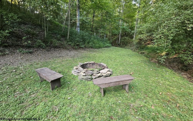 3011 Crooked Run Road, Alum Bridge, West Virginia 26321, 2 Bedrooms Bedrooms, 5 Rooms Rooms,1 BathroomBathrooms,Single Family Detached,For Sale,Crooked Run,10161155