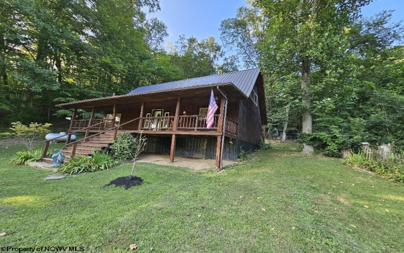 3011 Crooked Run Road, Alum Bridge, West Virginia 26321, 2 Bedrooms Bedrooms, 5 Rooms Rooms,1 BathroomBathrooms,Single Family Detached,For Sale,Crooked Run,10161155