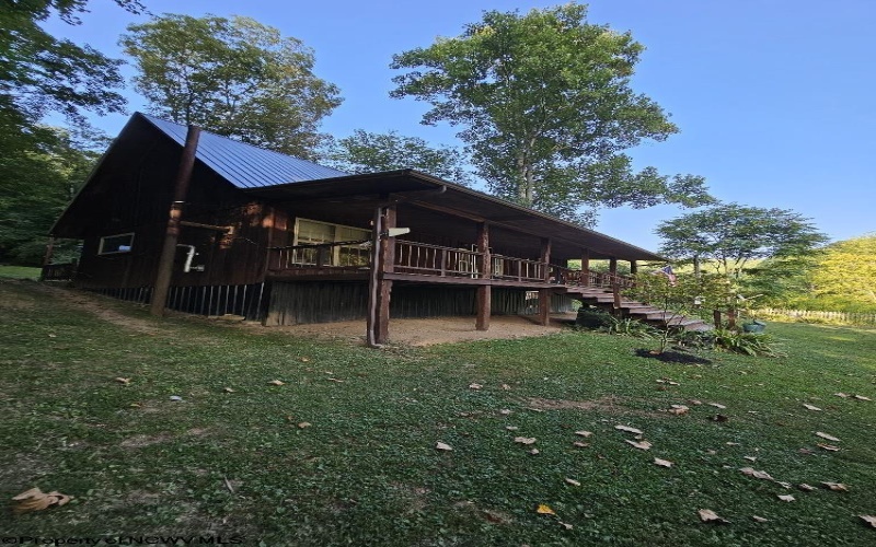 3011 Crooked Run Road, Alum Bridge, West Virginia 26321, 2 Bedrooms Bedrooms, 5 Rooms Rooms,1 BathroomBathrooms,Single Family Detached,For Sale,Crooked Run,10161155