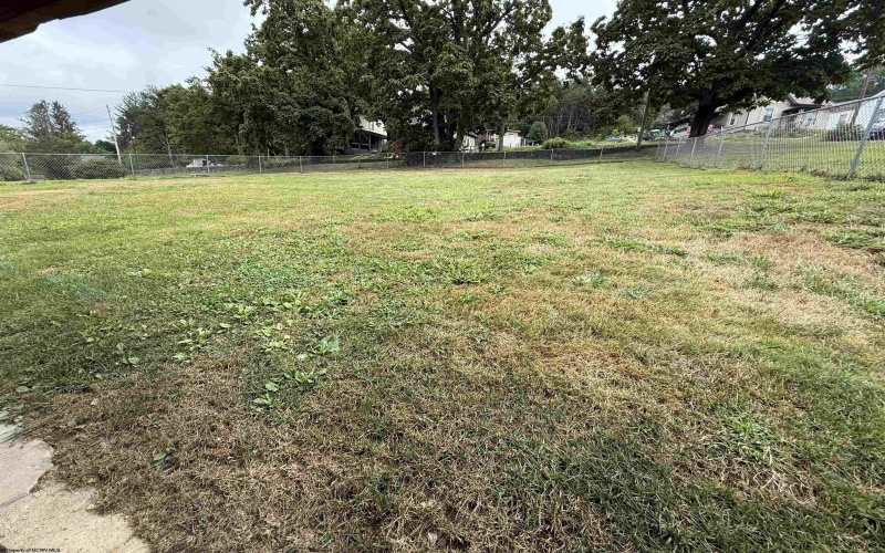 721 Washington Street, Grafton, West Virginia 26354, 2 Bedrooms Bedrooms, 5 Rooms Rooms,1 BathroomBathrooms,Single Family Detached,For Sale,Washington,10161154