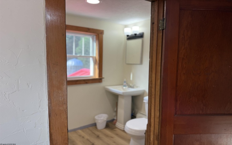 223 Dudley Fork Road, Mannington, West Virginia 26582, 3 Bedrooms Bedrooms, 5 Rooms Rooms,2 BathroomsBathrooms,Single Family Detached,For Sale,Dudley Fork,10161166