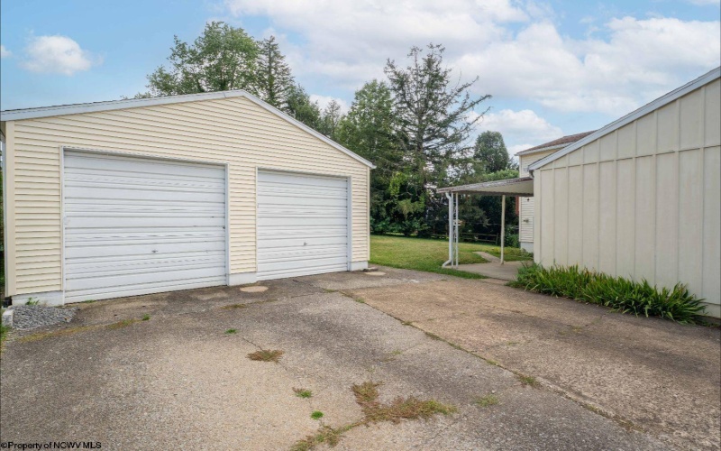 480 Hillview Drive, Morgantown, West Virginia 26505, 4 Bedrooms Bedrooms, 7 Rooms Rooms,2 BathroomsBathrooms,Single Family Detached,For Sale,Hillview,10161165
