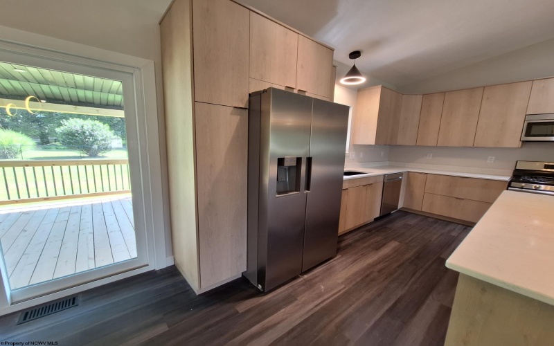 794 Laurel Park Road, Clarksburg, West Virginia 26301, 3 Bedrooms Bedrooms, 7 Rooms Rooms,2 BathroomsBathrooms,Single Family Detached,For Sale,Laurel Park,10161179
