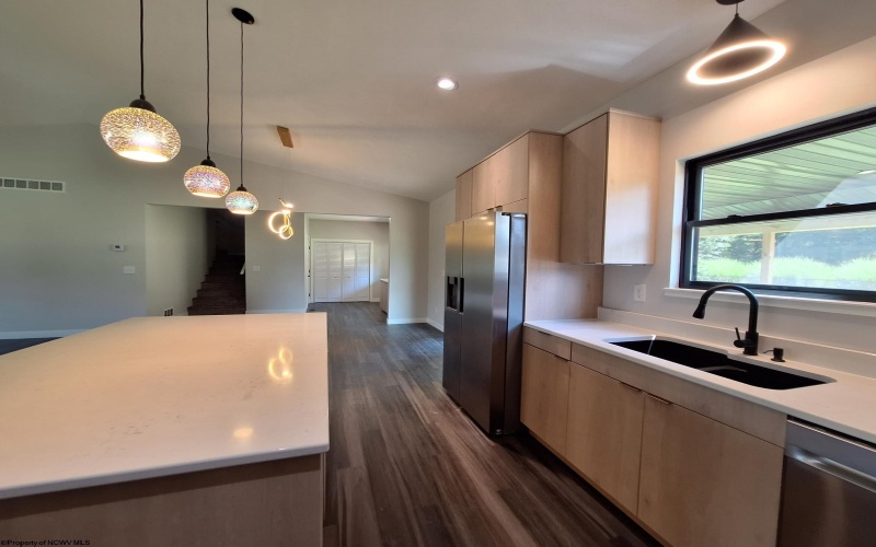 794 Laurel Park Road, Clarksburg, West Virginia 26301, 3 Bedrooms Bedrooms, 7 Rooms Rooms,2 BathroomsBathrooms,Single Family Detached,For Sale,Laurel Park,10161179