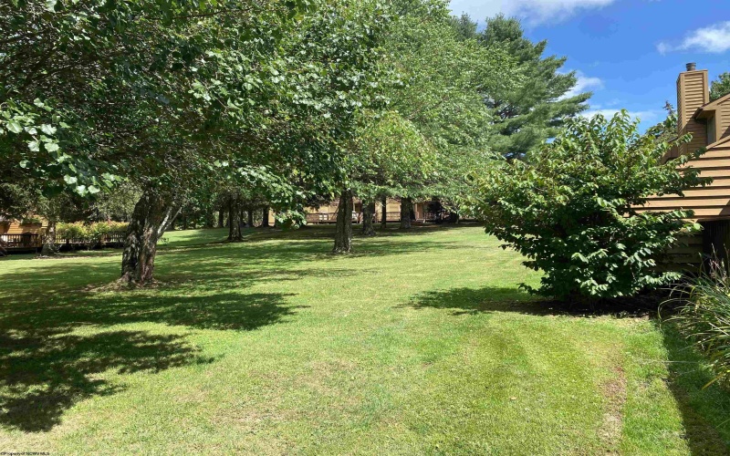 431 Deerfield Circle, Davis, West Virginia 26260, 3 Bedrooms Bedrooms, 8 Rooms Rooms,3 BathroomsBathrooms,Single Family Attached,For Sale,Deerfield,10161177