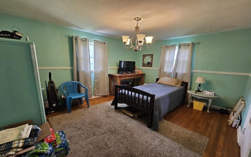 607 Pike Street, Shinnston, West Virginia 26301, 3 Bedrooms Bedrooms, 5 Rooms Rooms,2 BathroomsBathrooms,Single Family Detached,For Sale,Pike,10161178
