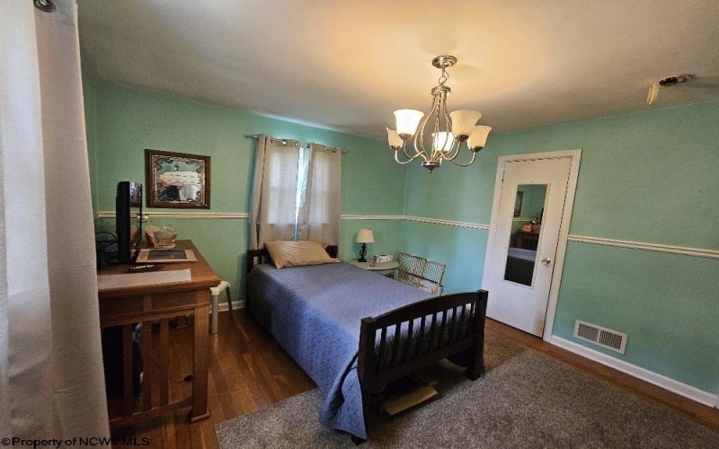 607 Pike Street, Shinnston, West Virginia 26301, 3 Bedrooms Bedrooms, 5 Rooms Rooms,2 BathroomsBathrooms,Single Family Detached,For Sale,Pike,10161178