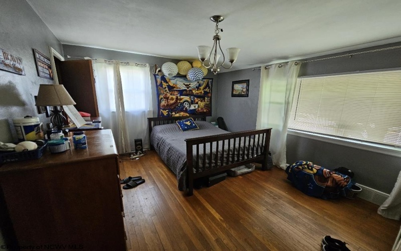 607 Pike Street, Shinnston, West Virginia 26301, 3 Bedrooms Bedrooms, 5 Rooms Rooms,2 BathroomsBathrooms,Single Family Detached,For Sale,Pike,10161178