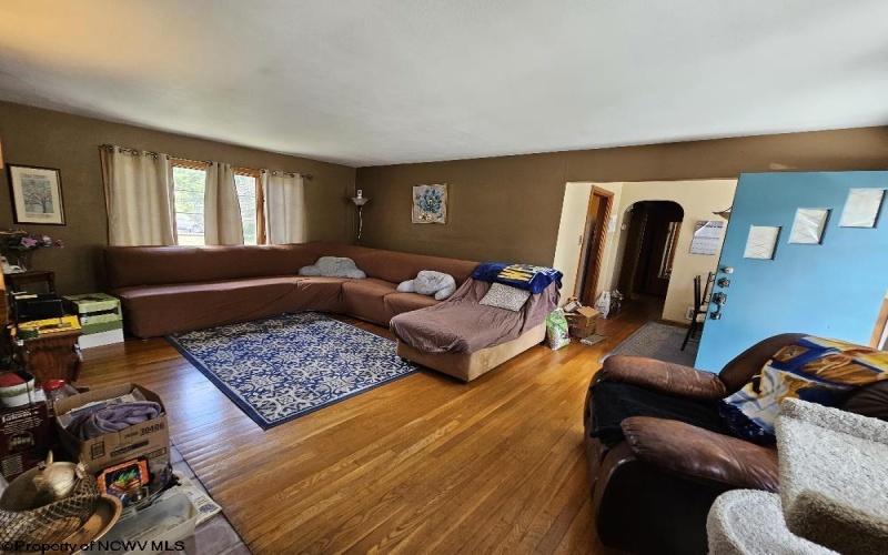 607 Pike Street, Shinnston, West Virginia 26301, 3 Bedrooms Bedrooms, 5 Rooms Rooms,2 BathroomsBathrooms,Single Family Detached,For Sale,Pike,10161178
