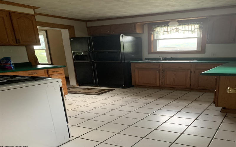207 Woodland Avenue, Clarksburg, West Virginia 26301, 3 Bedrooms Bedrooms, 7 Rooms Rooms,1 BathroomBathrooms,Single Family Detached,For Sale,Woodland,10161175