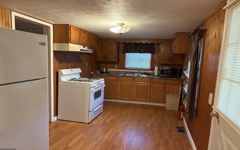 224 Pocahontas Street, Buckhannon, West Virginia 26201, 2 Bedrooms Bedrooms, 7 Rooms Rooms,1 BathroomBathrooms,Single Family Detached,For Sale,Pocahontas,10161181