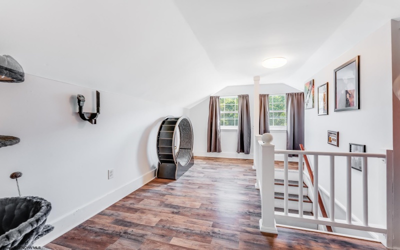 1193 Limestone Road, Clarksburg, West Virginia 26301, 3 Bedrooms Bedrooms, 9 Rooms Rooms,2 BathroomsBathrooms,Single Family Detached,For Sale,Limestone,10161185