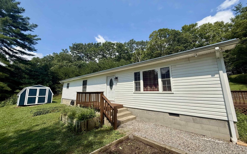 50 Heiner Drive, Buckhannon, West Virginia 26201, 4 Bedrooms Bedrooms, 7 Rooms Rooms,2 BathroomsBathrooms,Single Family Detached,For Sale,Heiner,10161183