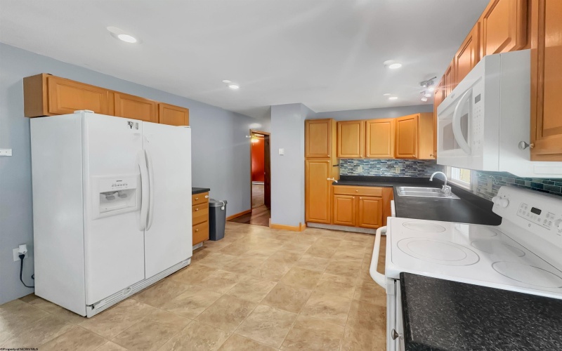 50 Heiner Drive, Buckhannon, West Virginia 26201, 4 Bedrooms Bedrooms, 7 Rooms Rooms,2 BathroomsBathrooms,Single Family Detached,For Sale,Heiner,10161183
