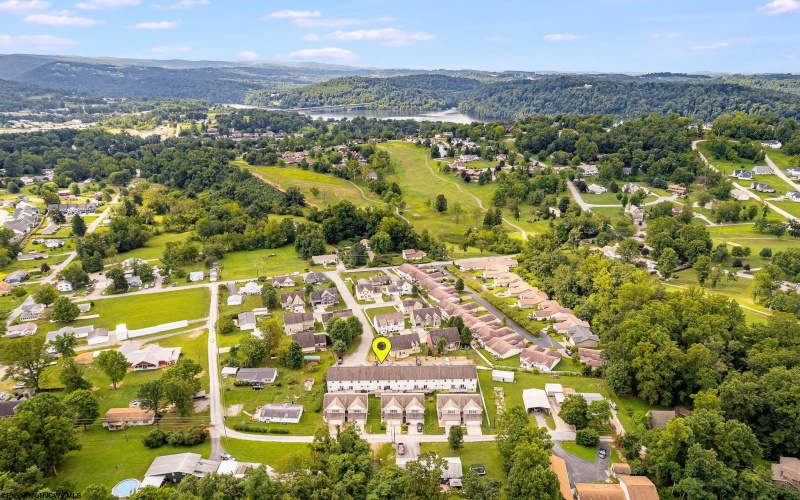 354 Harbor Drive, Morgantown, West Virginia 26508, 3 Bedrooms Bedrooms, 8 Rooms Rooms,2 BathroomsBathrooms,Single Family Attached,For Sale,Harbor,10161190