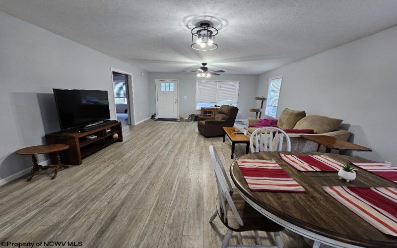139 Montgomery Road, Weston, West Virginia 26452, 3 Bedrooms Bedrooms, 6 Rooms Rooms,2 BathroomsBathrooms,Single Family Detached,For Sale,Montgomery,10161213
