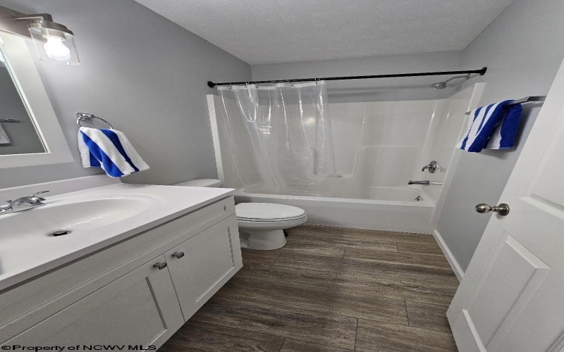 139 Montgomery Road, Weston, West Virginia 26452, 3 Bedrooms Bedrooms, 6 Rooms Rooms,2 BathroomsBathrooms,Single Family Detached,For Sale,Montgomery,10161213