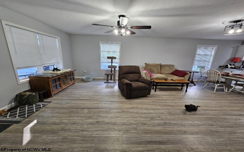 139 Montgomery Road, Weston, West Virginia 26452, 3 Bedrooms Bedrooms, 6 Rooms Rooms,2 BathroomsBathrooms,Single Family Detached,For Sale,Montgomery,10161213