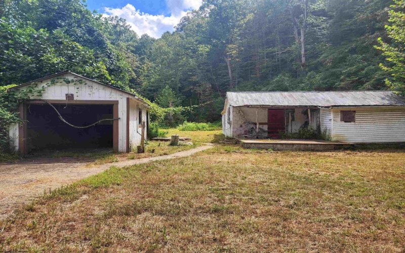 166 Brown Road, Wallace, West Virginia 26448-8547, ,Lots/land,For Sale,Brown,10161210