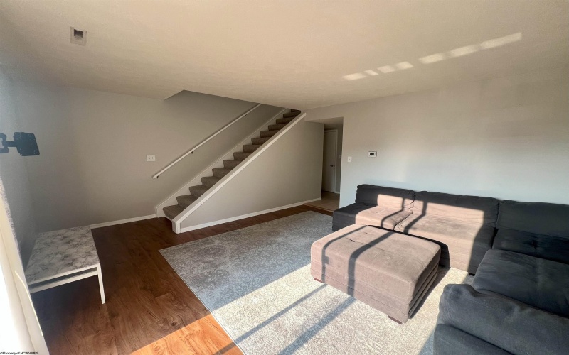 990 Northwestern Avenue, Morgantown, West Virginia 26505, 2 Bedrooms Bedrooms, 4 Rooms Rooms,2 BathroomsBathrooms,Residential Rentals,For Rent,Northwestern,10161197