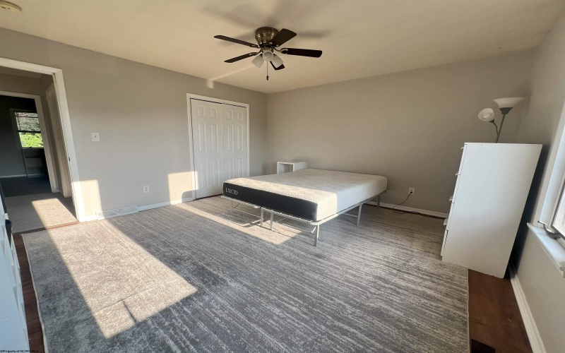 990 Northwestern Avenue, Morgantown, West Virginia 26505, 2 Bedrooms Bedrooms, 4 Rooms Rooms,2 BathroomsBathrooms,Residential Rentals,For Rent,Northwestern,10161197