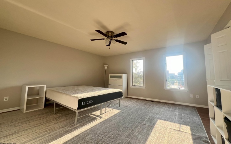 990 Northwestern Avenue, Morgantown, West Virginia 26505, 2 Bedrooms Bedrooms, 4 Rooms Rooms,2 BathroomsBathrooms,Residential Rentals,For Rent,Northwestern,10161197